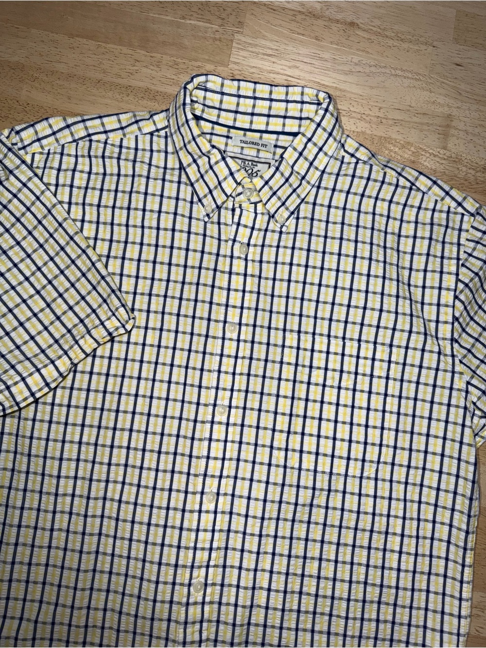 Jos A Bank Seersucker Yellow Blue Checked Short Sleeve Button Down Shirt Large